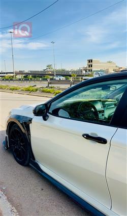 تۆیۆتا کامری